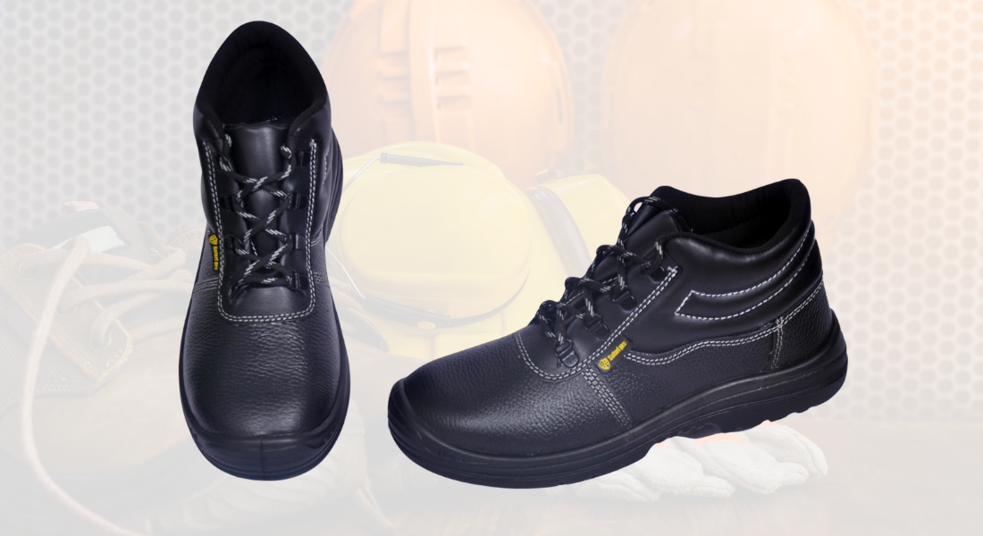 Lightweight Safari Pro safety shoes