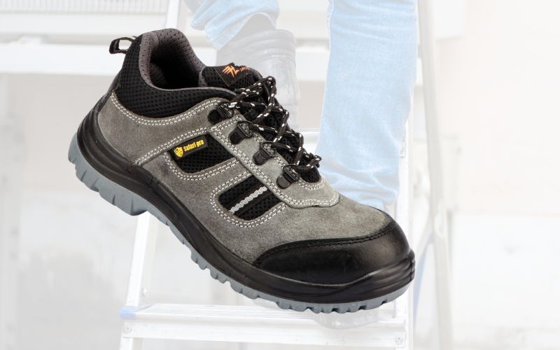 Composite Toe Shoes
